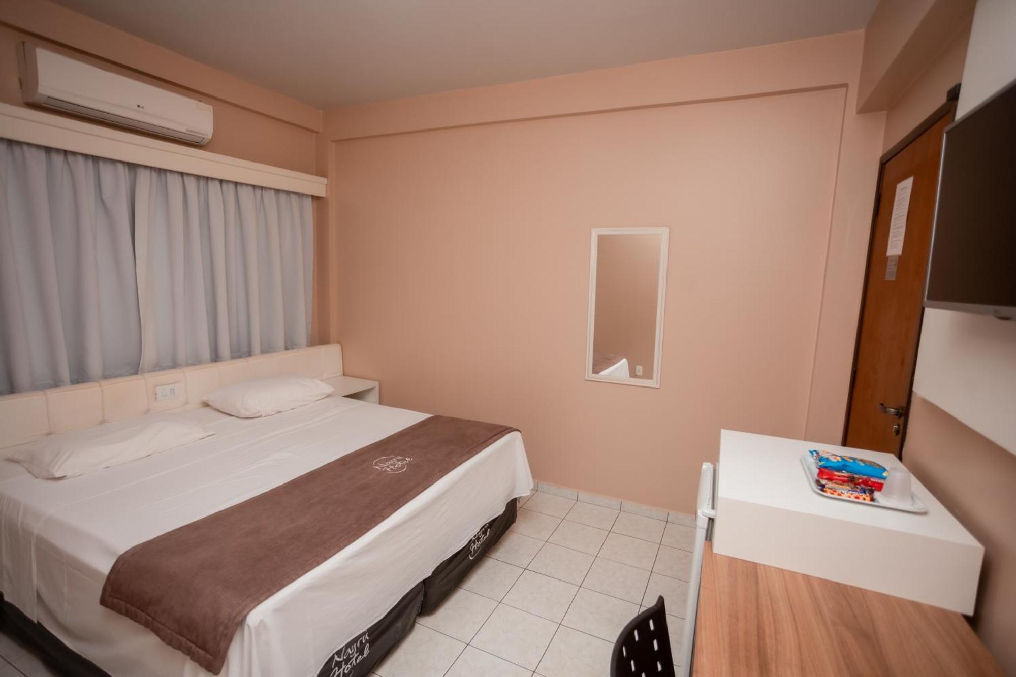 Nayru Hotel Толедо Екстериор снимка