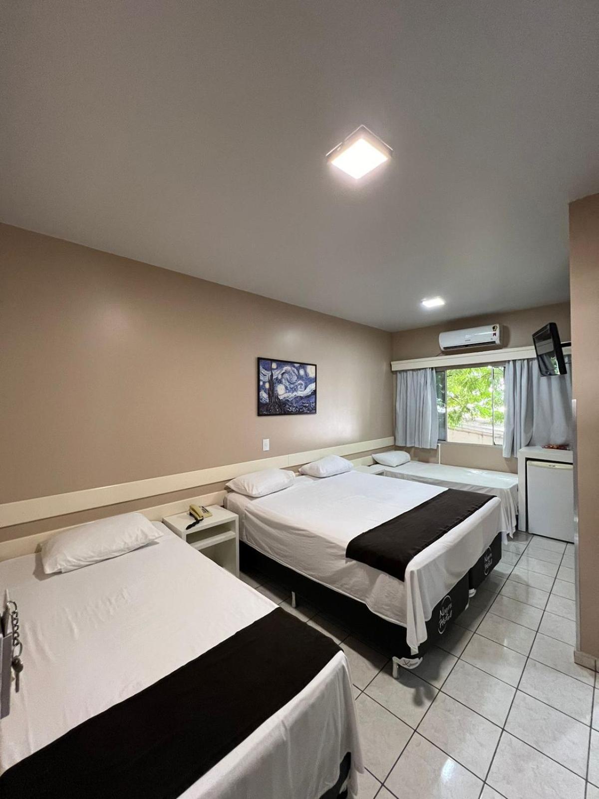 Nayru Hotel Толедо Екстериор снимка