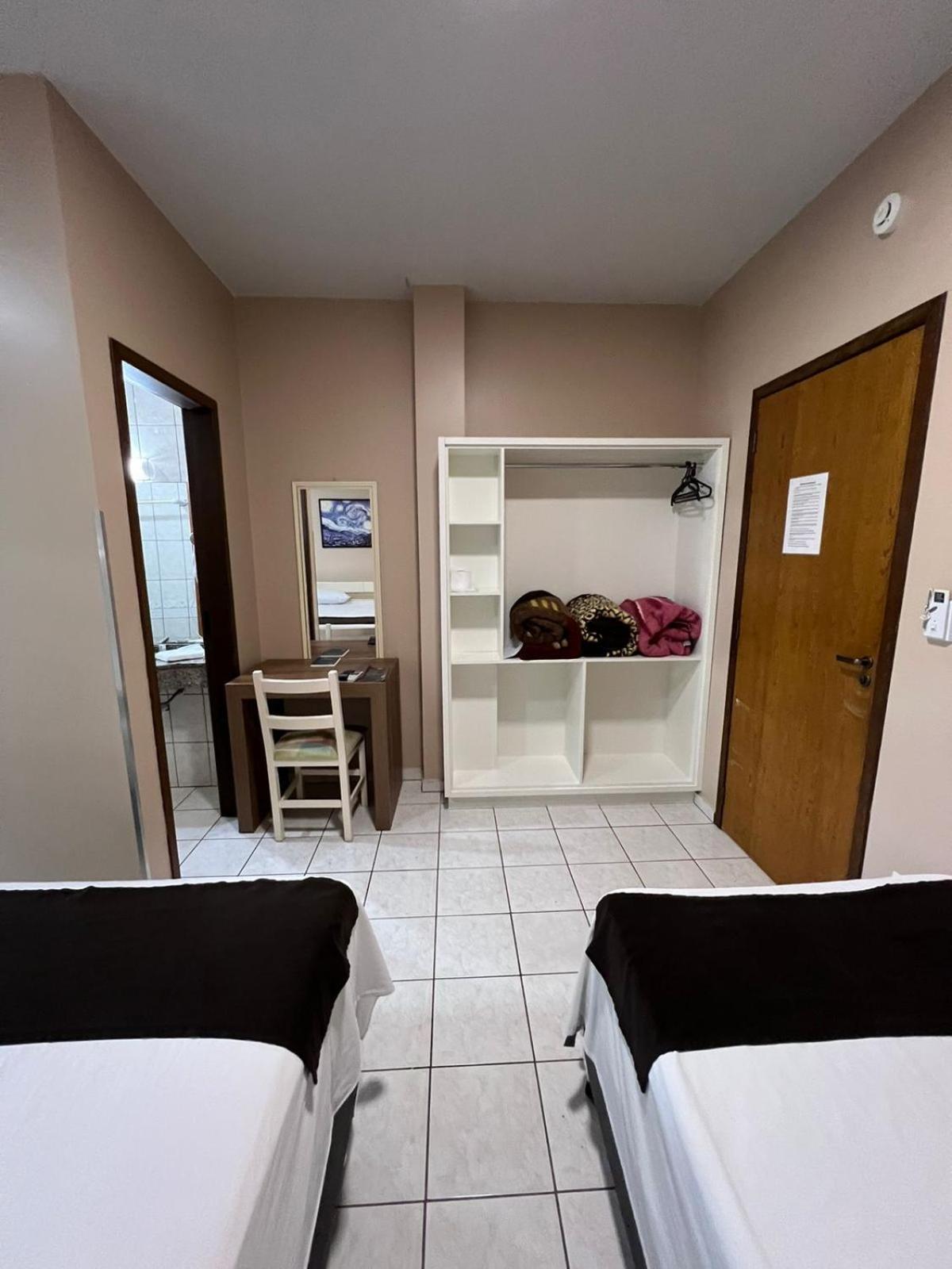 Nayru Hotel Толедо Екстериор снимка