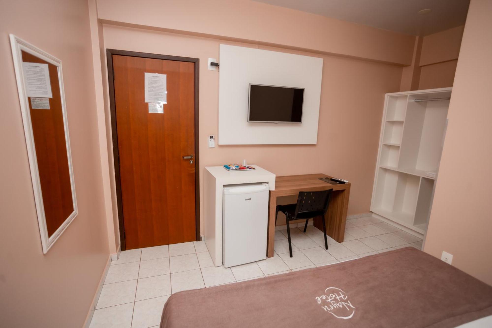 Nayru Hotel Толедо Екстериор снимка