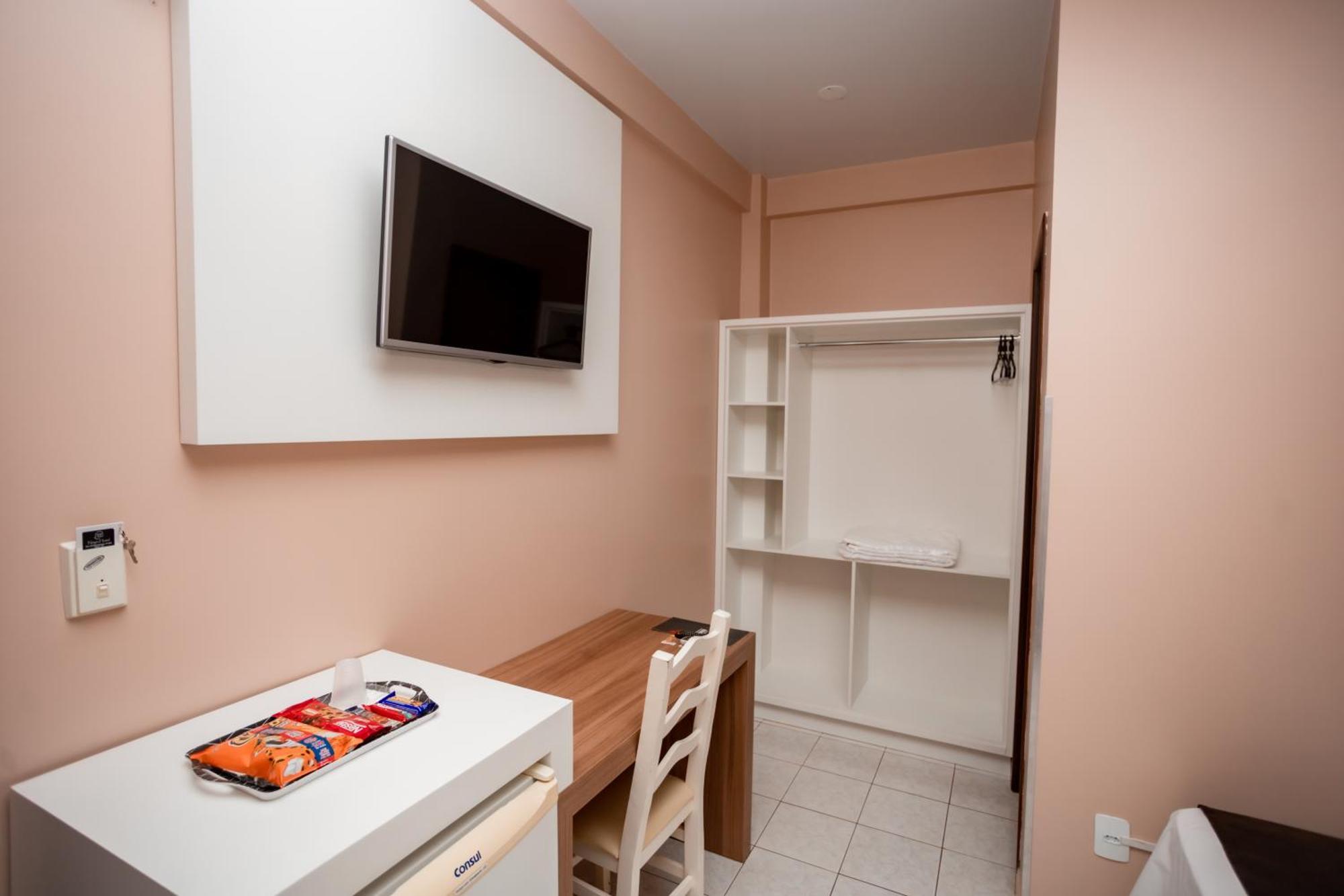 Nayru Hotel Толедо Екстериор снимка