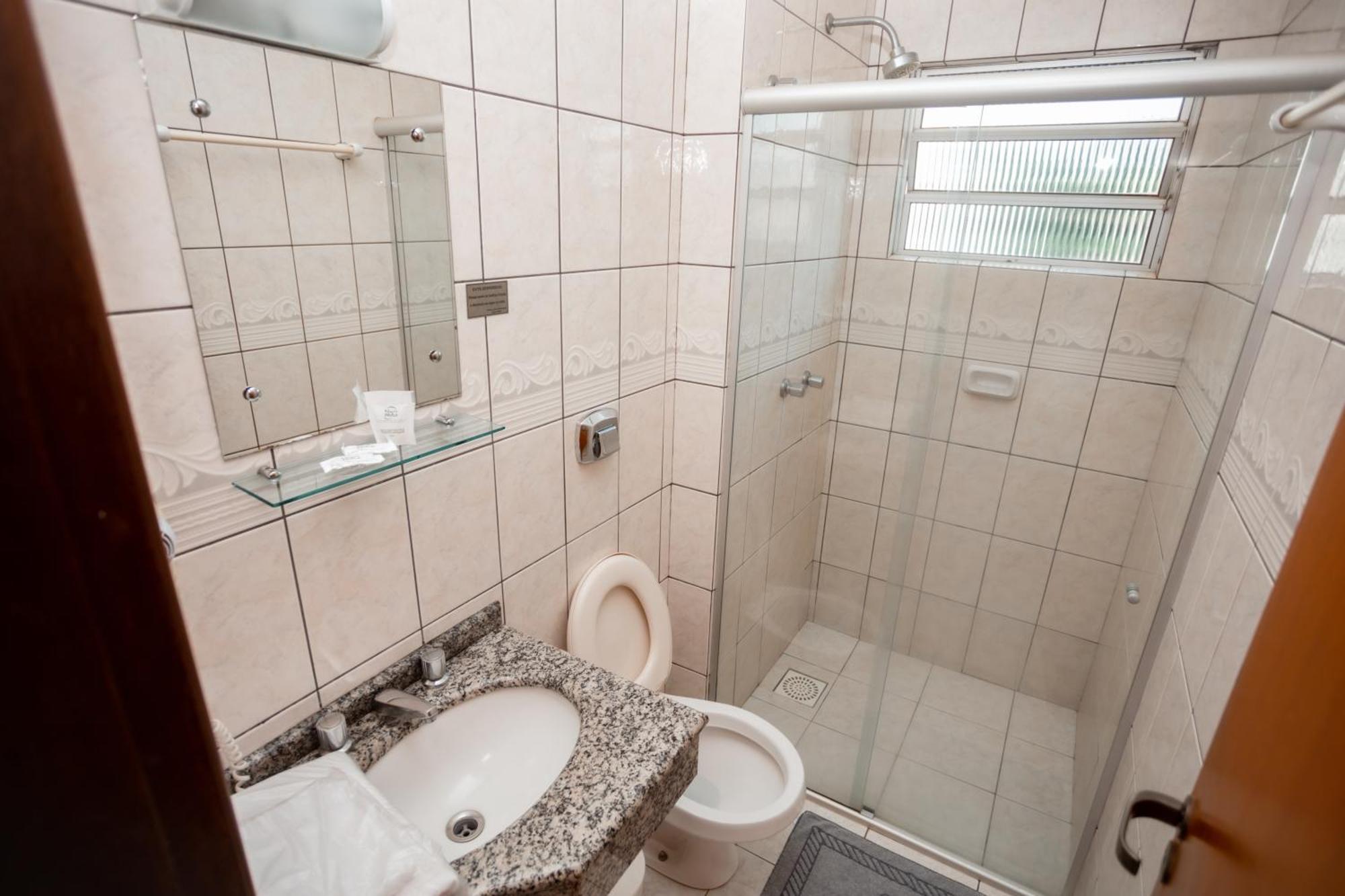 Nayru Hotel Толедо Екстериор снимка