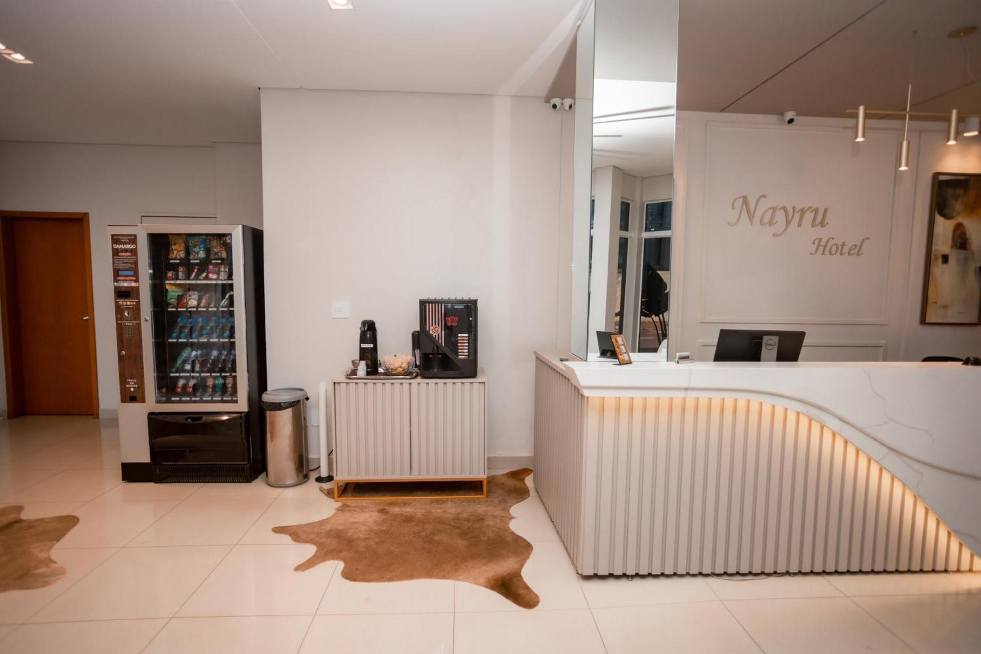Nayru Hotel Толедо Екстериор снимка