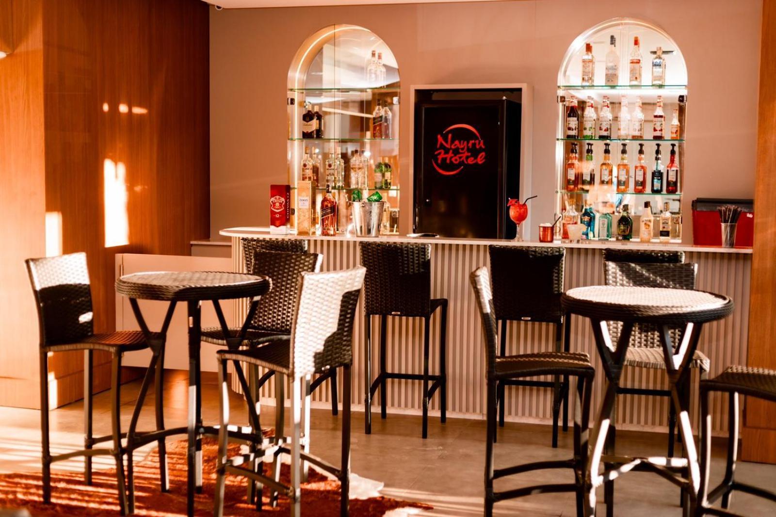 Nayru Hotel Толедо Екстериор снимка
