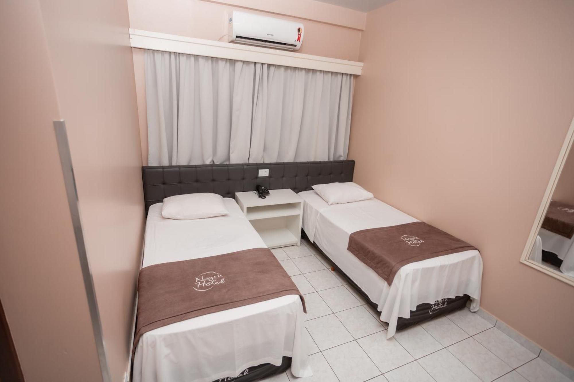 Nayru Hotel Толедо Екстериор снимка